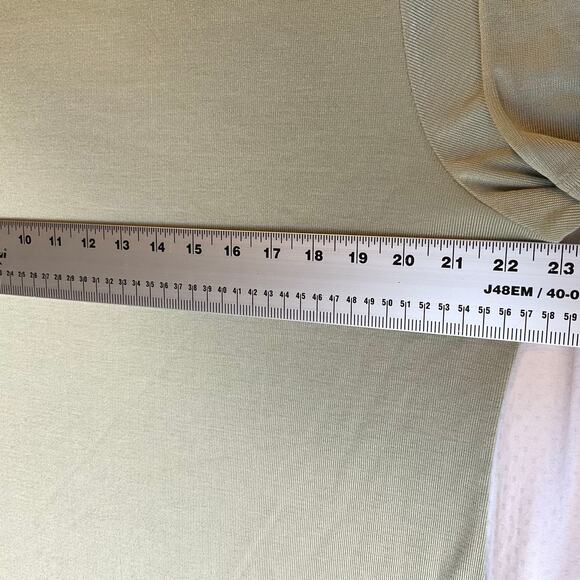 Sag Harbor Women Knit T-shirt size L Green Short Sleeve Stretch Made In Korea - Picture 3 of 8